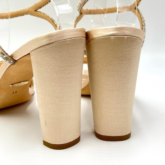 Badgley Mischka Size 11 Kari Soft Nude Satin Jeweled Block Open Toe Heels Shoes - Picture 8 of 12